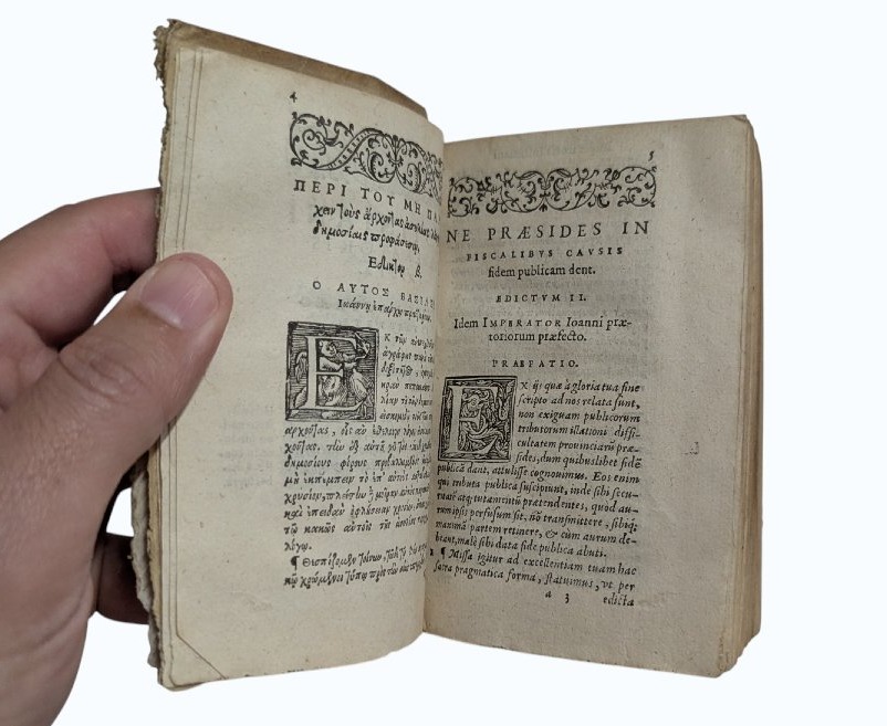 Édits de Justinien– Canons des Apôtres –Livres des Fidélités– Lyon 1581 –16th-photo-5
