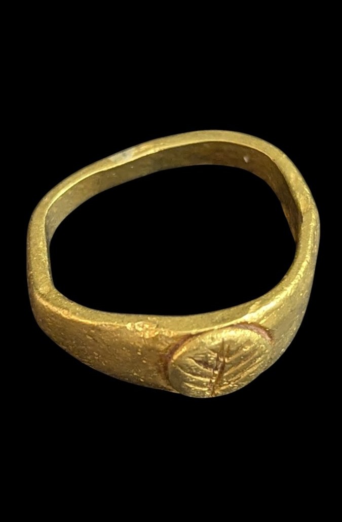 Bague romaine en or à décor de palme gravée-photo-3