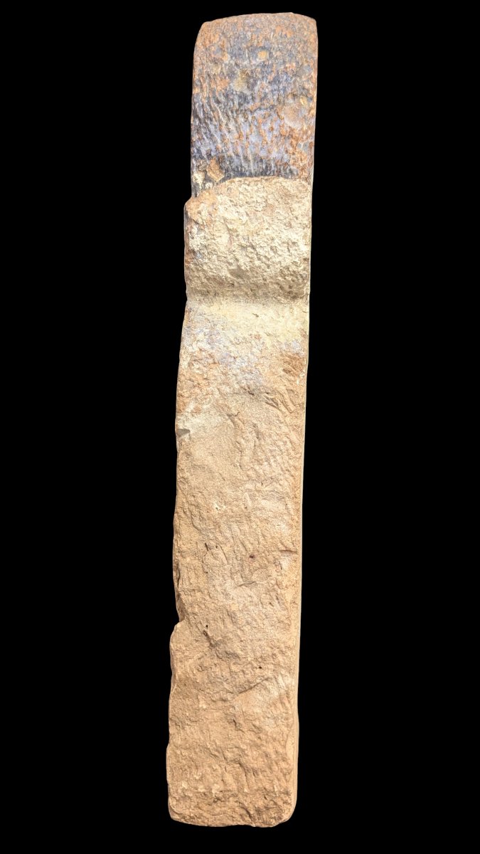 Coptic Limestone Funerary Stele - Egypt, Coptic Period - 6th–9th Centuries Ce-photo-1