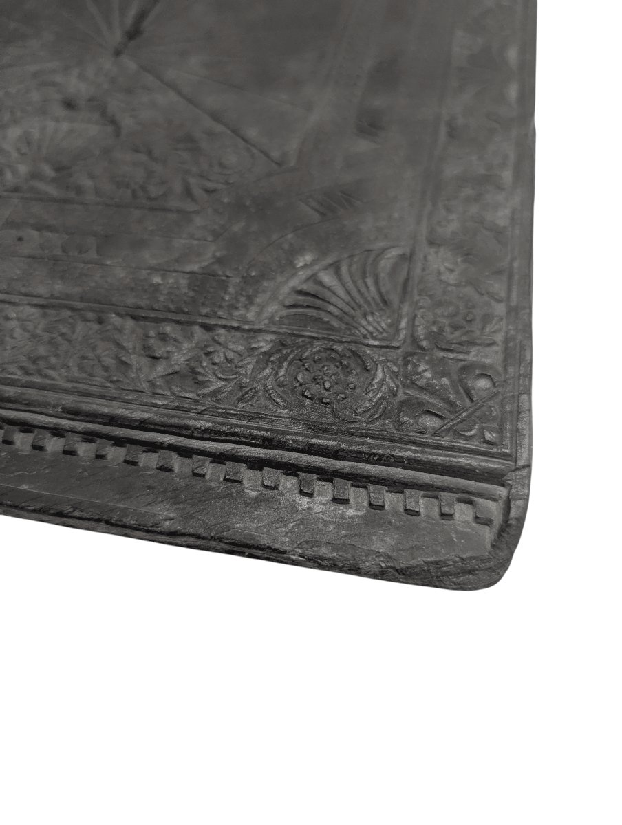Slate Sundial - 1729 - An Engraving Of Remarkable Finesse-photo-3