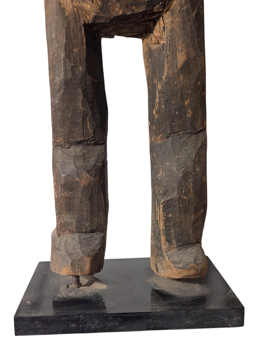 Statue anthropomorphe féminine en bois polychrome - Pérou, côte nord, Chimú - v 1100-1470-photo-4
