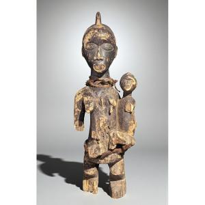 Yoruba Maternity - Solid Wood - Magic Charge - Nigeria - First Half Of The 20th Century