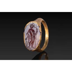 Roman Gold Ring - Garnet Intaglio - March - 2nd Century Ce - Provenance