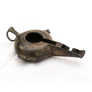 Byzantine Oil Lamp In Bronze Sixth-eighth Century