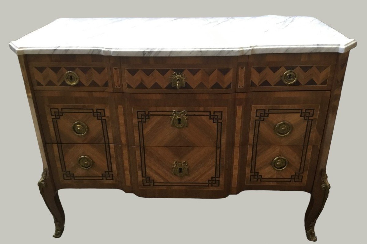 Commode d'époque Transition