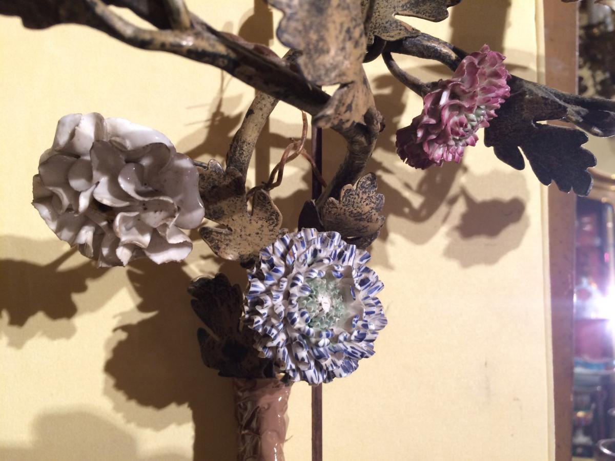 Paire d'appliques à décor de fleurs de porcelaine, 19°s-photo-3
