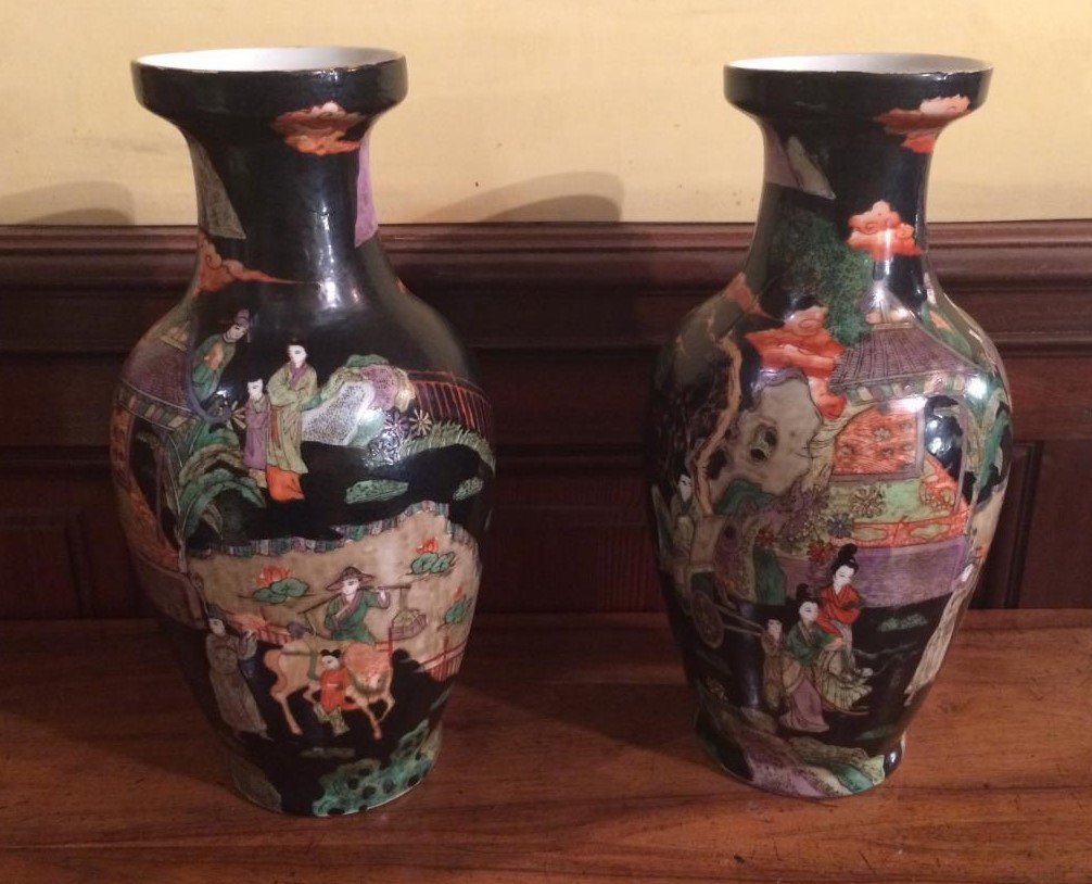 Pair Of Porcelain Vases, China, 20th Century