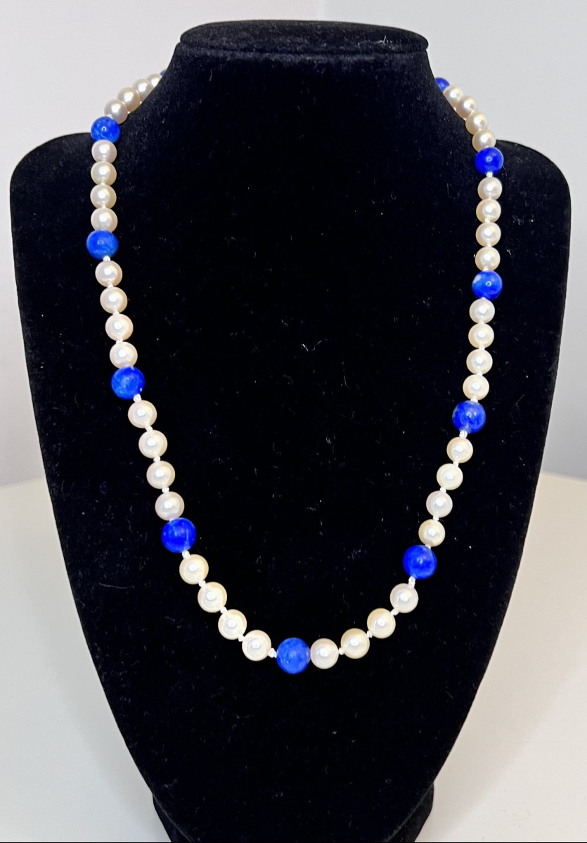 Chocker Necklace 59 Akoya Cultured Pearls And Lapis Lazuli Gold Clasp 50 Cm