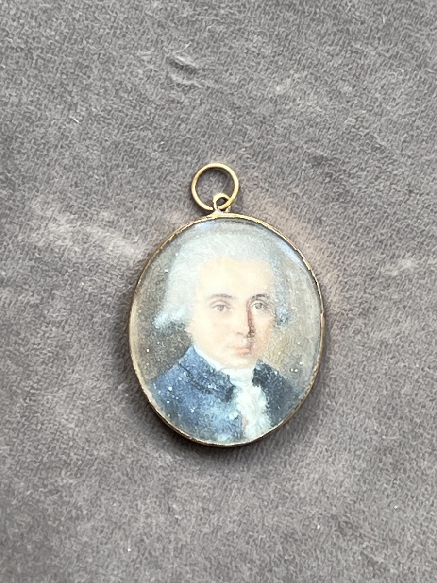 Miniature Portrait Of A Man On Ivory 18th Century 24k Gold Frame
