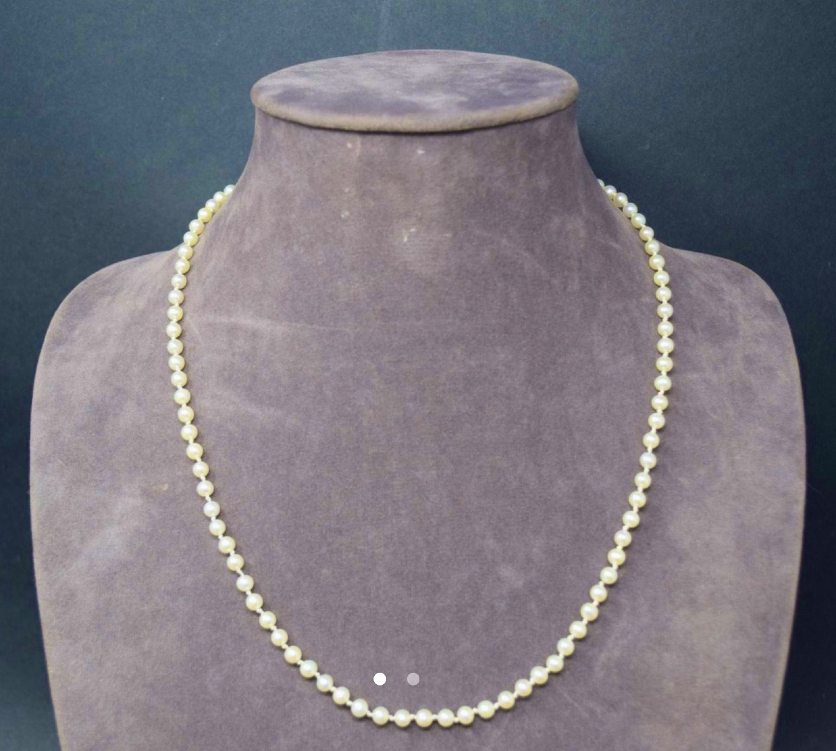 Necklace With 92 Cultured Pearls, 18k Gold Clasp, 53cm