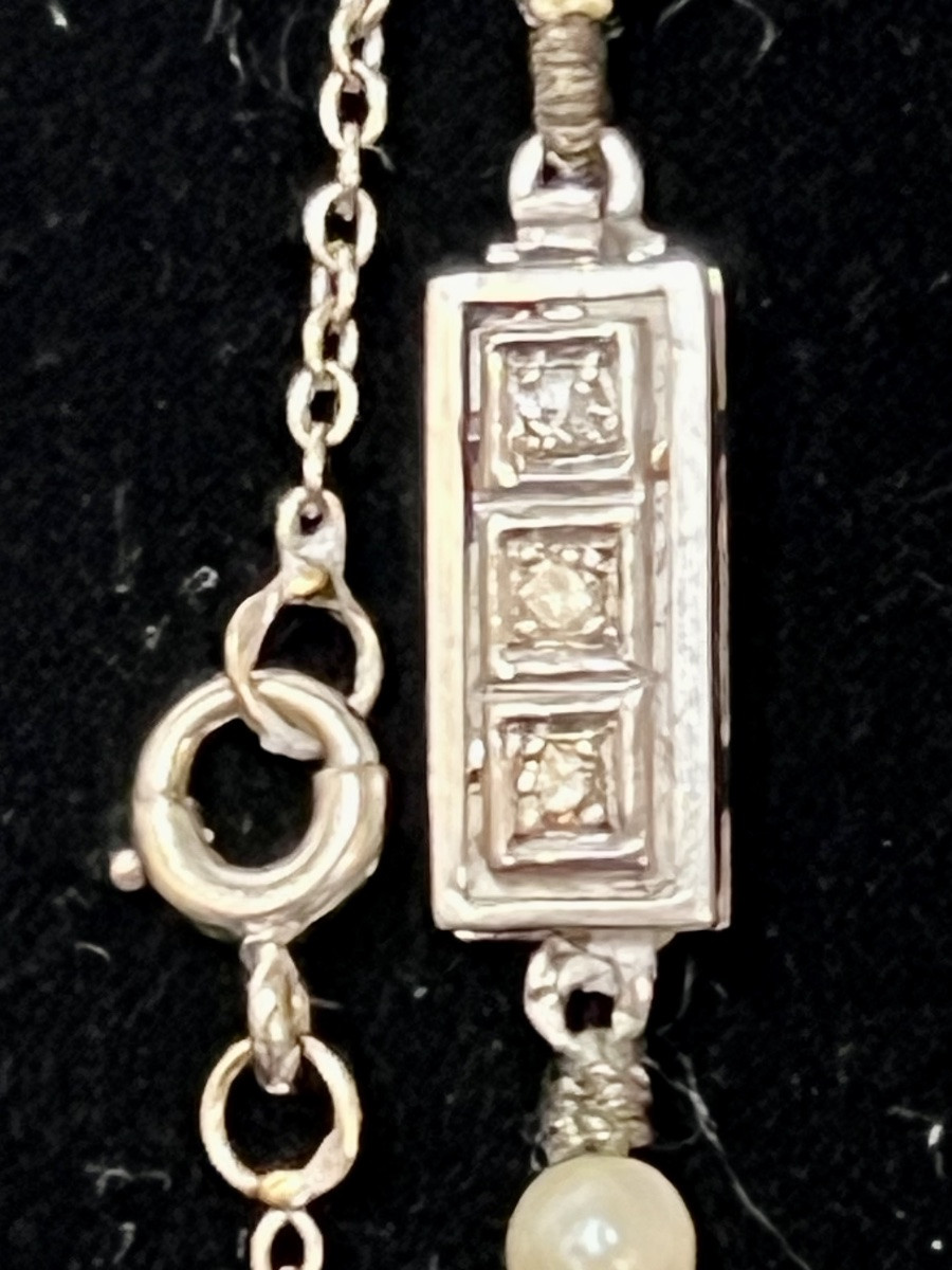 Art Deco Necklace With 95 Graduated Cultured Pearls, 18k Gold Clasp And Diamonds, 45 Cm-photo-3