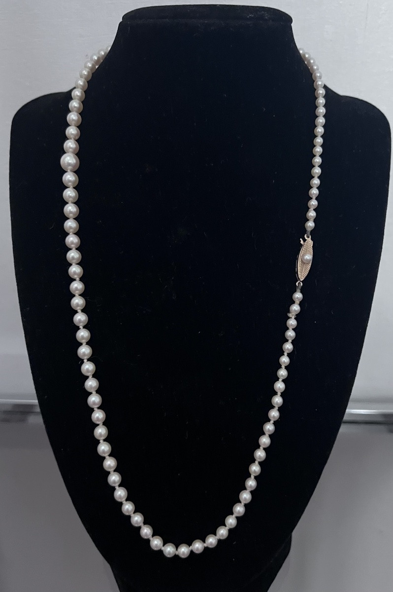 Collier 99 perles de culture blanche fermoir or 18K 55 cm-photo-3