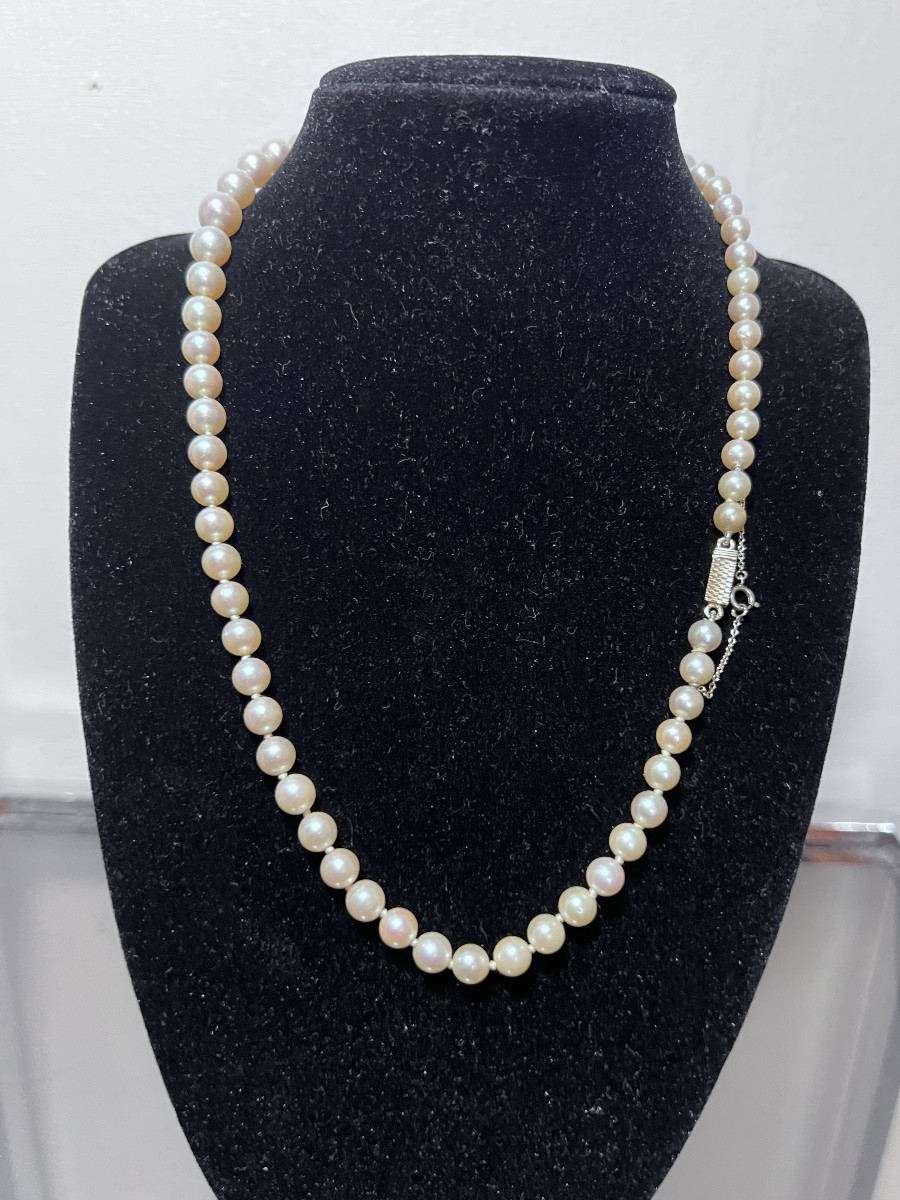 65 Akoya Cultured Pearl Necklace, 18k Gold Clasp, 46 Cm-photo-2