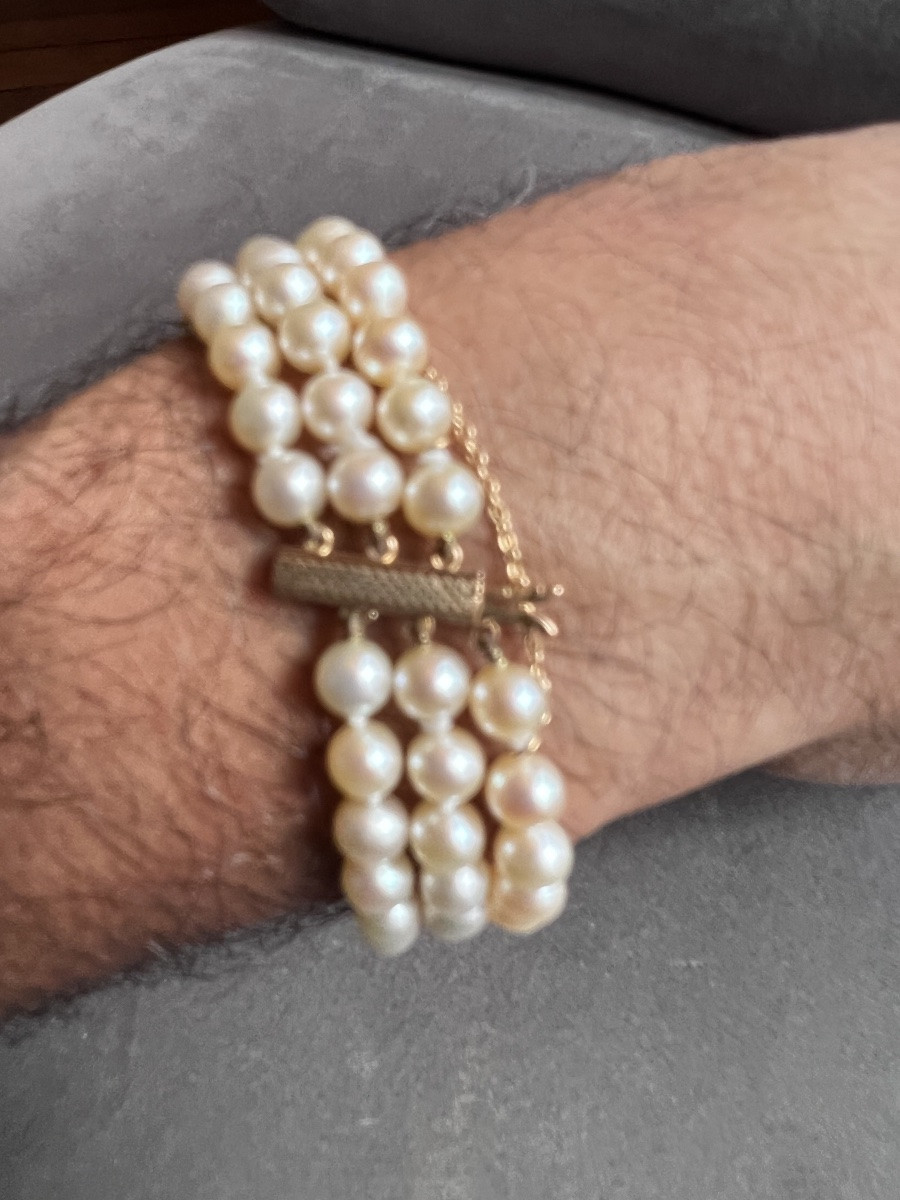 Three-strand Cultured Pearl Bracelet With 18k Gold Clasp And Chain, 19 Cm-photo-2
