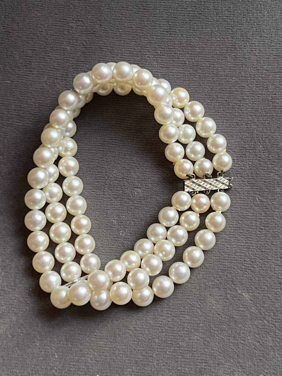 Bracelet 3 rangs de perles de culture AKOYA fermoir OR 18K  19 cm