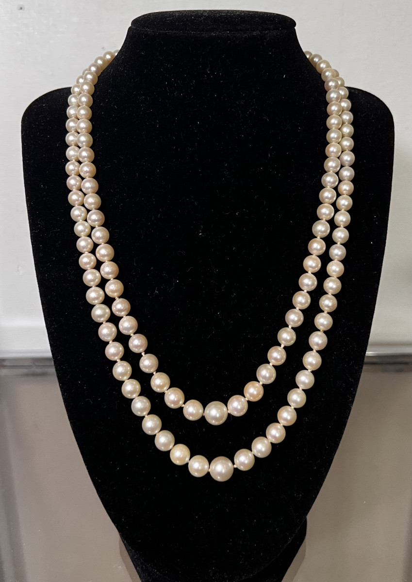 Collier double rangs 134 perles de culture AKOYA fermoir or grenats diamants 48 cm