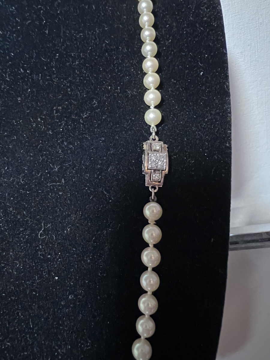 Necklace 77 Cultured Pearls With 18k Gold Clasp And Diamonds 55 Cm-photo-4