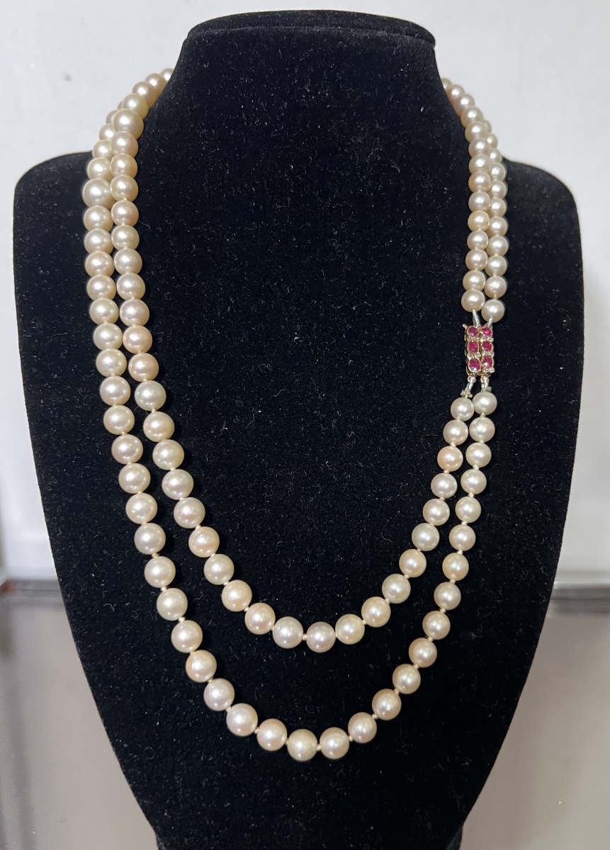 Collier double rangs 134 perles de culture AKOYA fermoir or grenats diamants 48 cm-photo-3