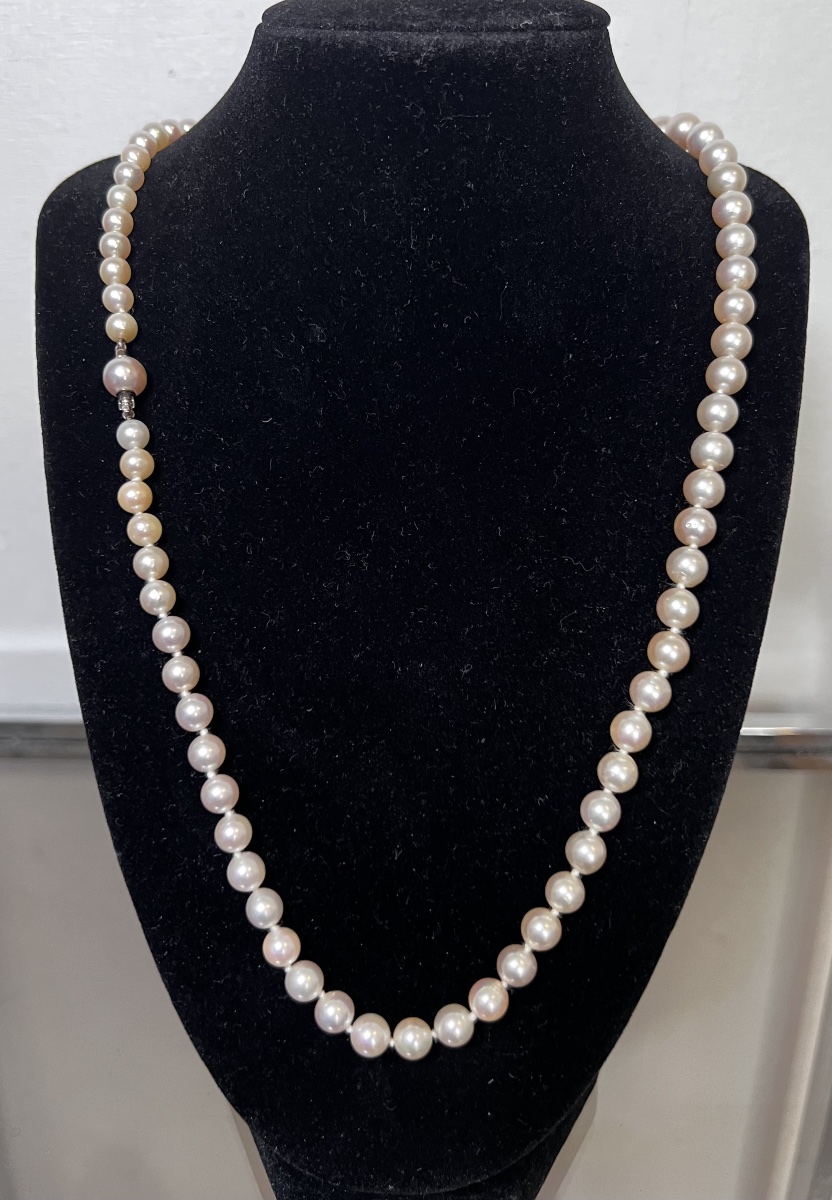 Sautoir Grand collier 93 perles de culture en chute fermoir perle et or 18K 74 cm-photo-3