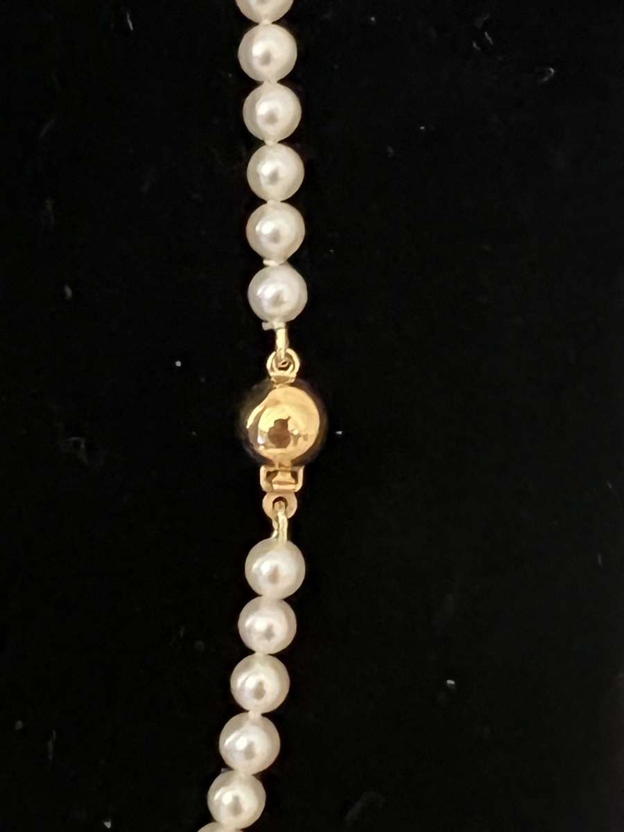 Choker Necklace With 94 Cultured Pearls, 18k Gold Clasp, 43 Cm-photo-4
