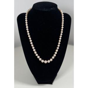COLLIER 65 PERLES DE CULTURE AKOYA FERMOIR OR 750°/°° 46 CM