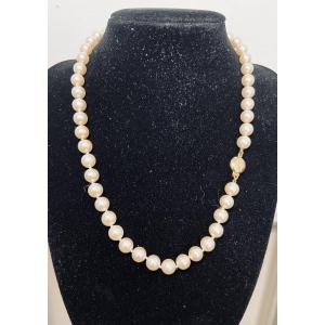 Collier choker 51 perles de culture AKOYA fermoir or 18k 44,5 cm
