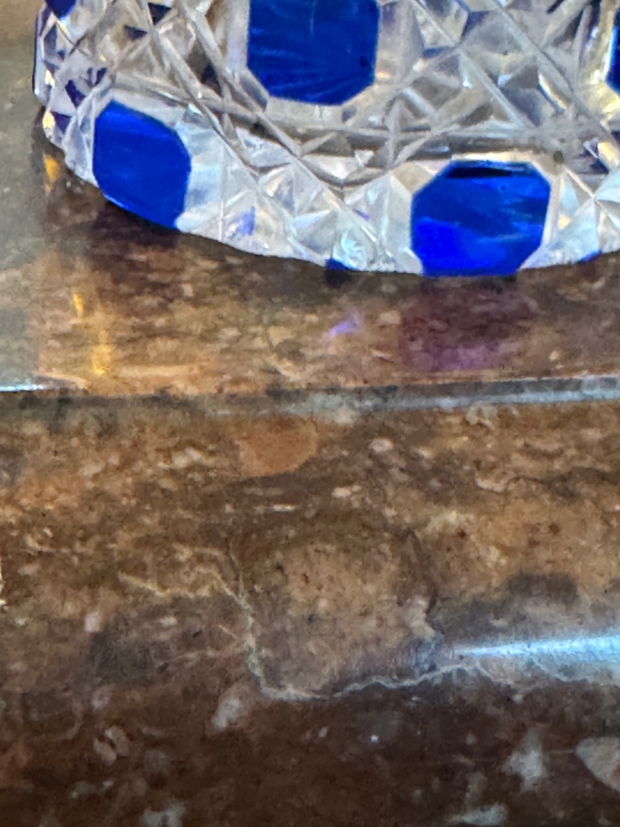 Saupoudreuse  Baccarat bleue. -photo-2