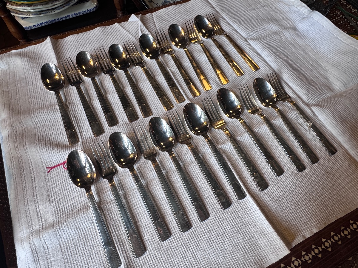 Rare, Set Of 12 Christofle Gabon Dessert Utensils-photo-1