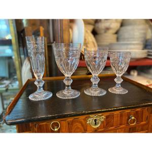 Service 48 Verres Baccarat Modèle Jonzac