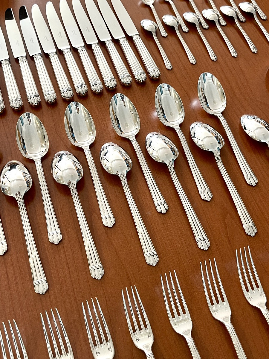 Christofle Aria 48 Piece Cutlery Set In Very Good Condition -photo-3