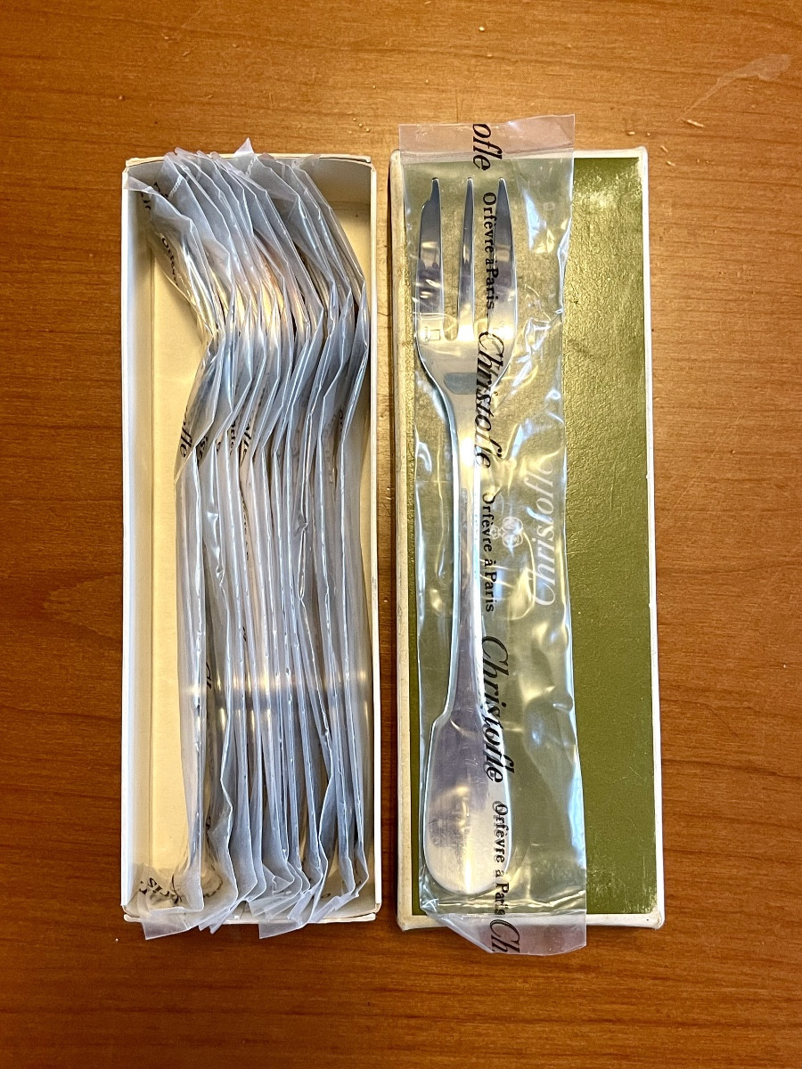 Christofle France Cluny, 12 Cake Forks 