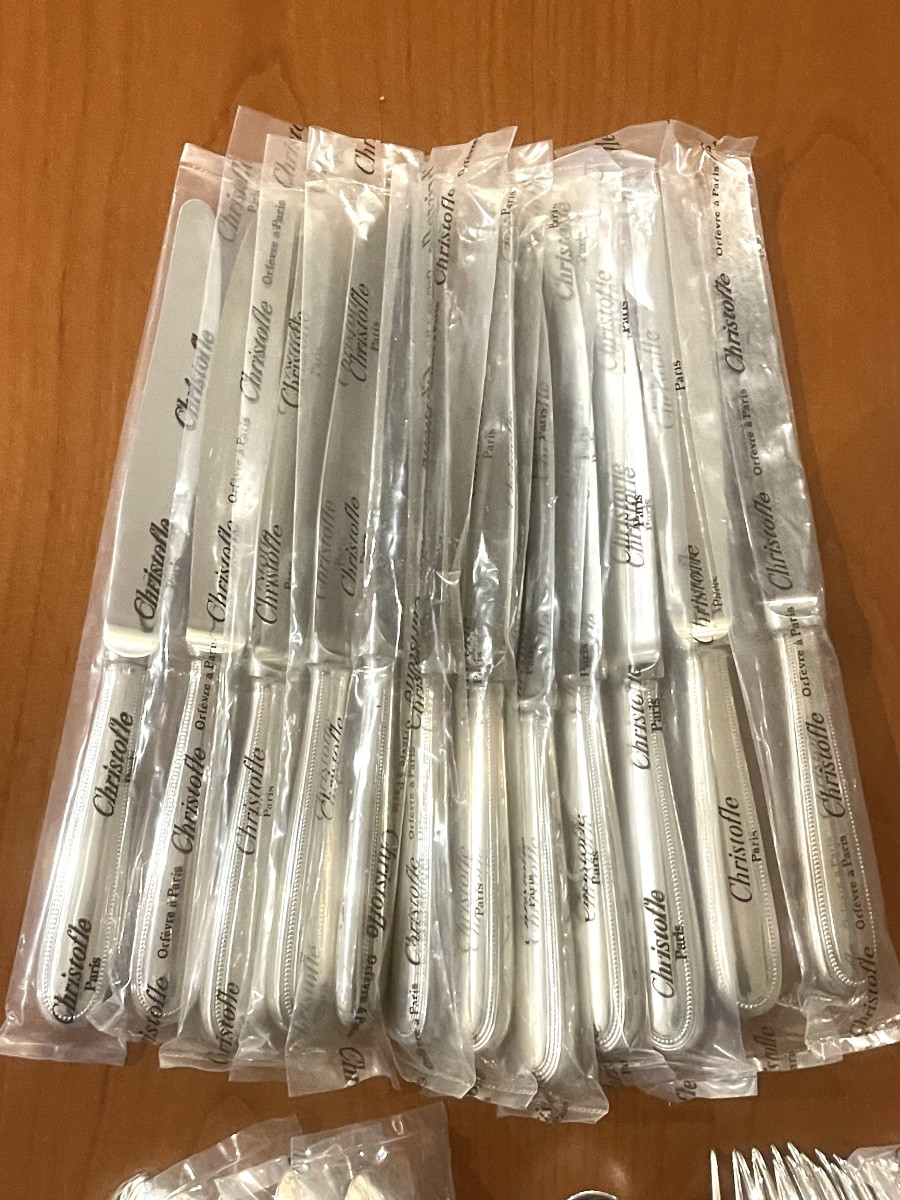 Christofle Pearls, 48-piece Flatware Set, Mint Condition -photo-1