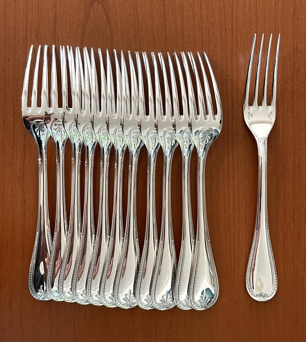 Christofle malmaison , 24 couverts à entremet , fourchettes et cuillères 17 cm -photo-5