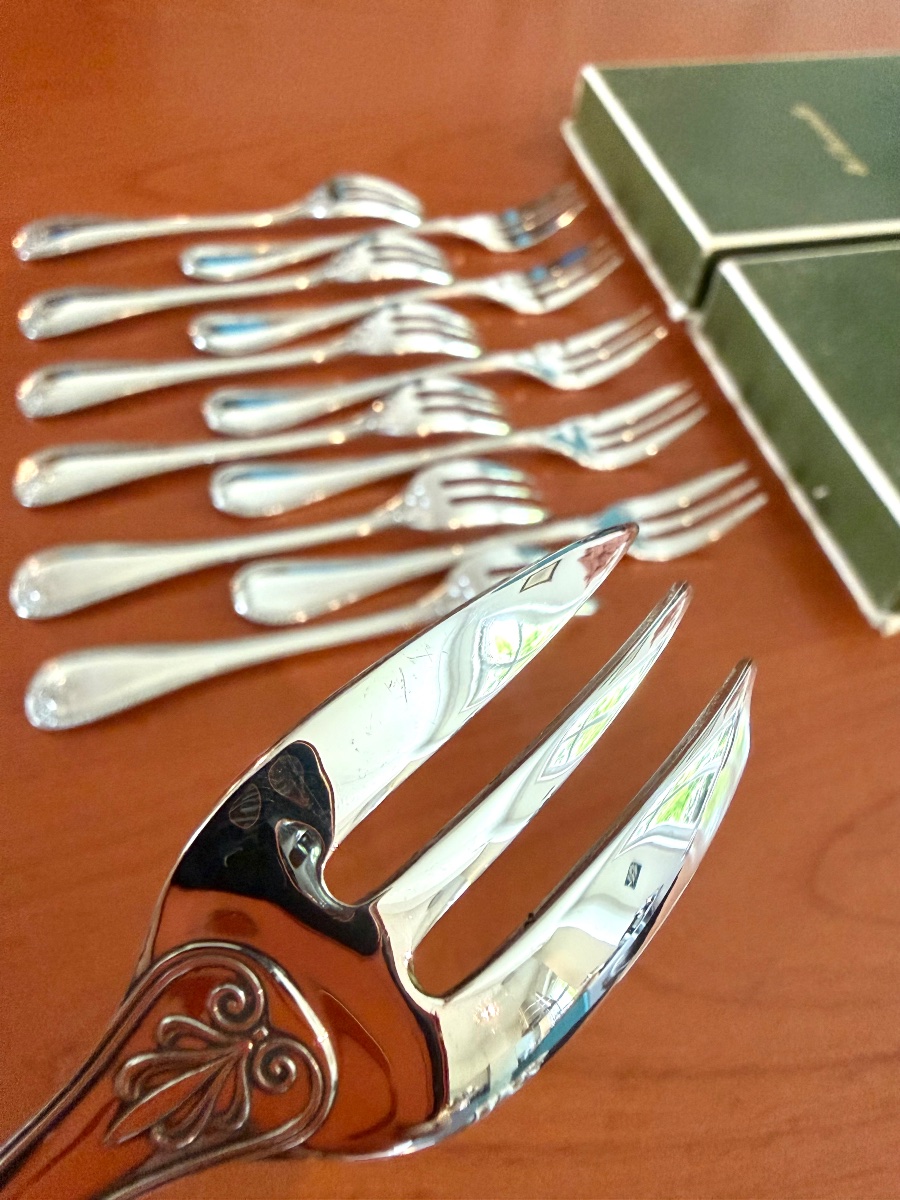 Christofle Malmaison , 12 Dessert Forks-photo-2