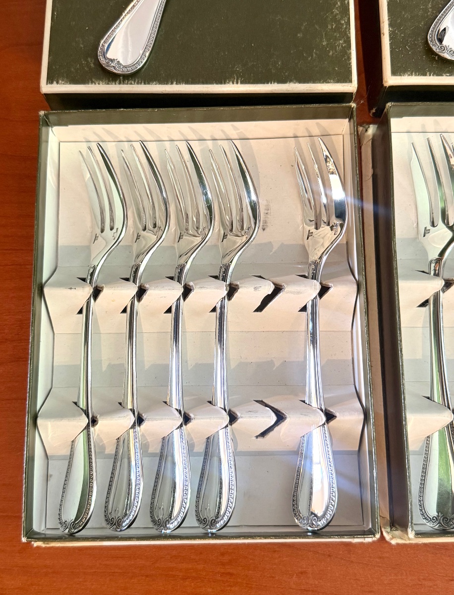 Christofle Malmaison , 12 Dessert Forks-photo-1