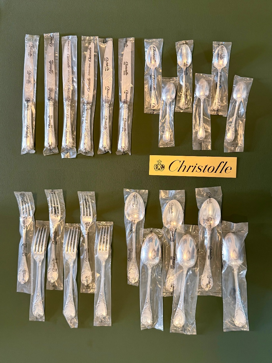 Christofle marly , ménagère 24 pièces 6 personnes 