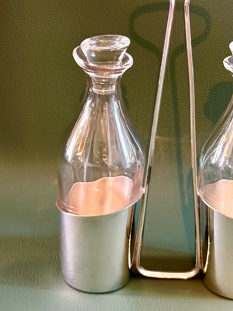 Christofle: Oil Cruet, Sabattini Lino Vinegar Cruet, Table Server -photo-2