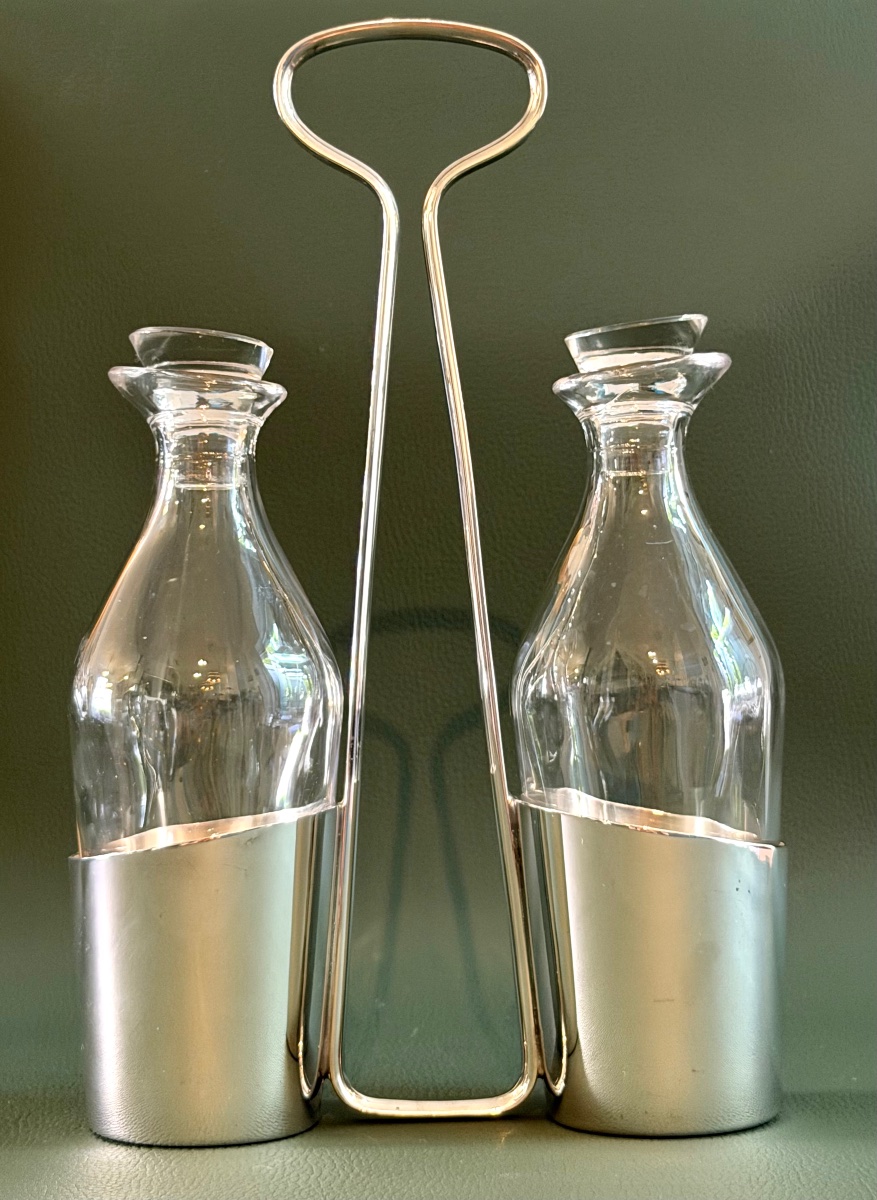 Christofle: Oil Cruet, Sabattini Lino Vinegar Cruet, Table Server -photo-4