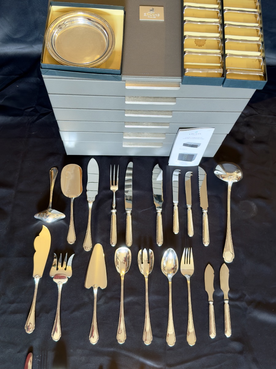 Ercuis 218-piece Dinner Set With 6-drawer Silverware Chest -photo-3