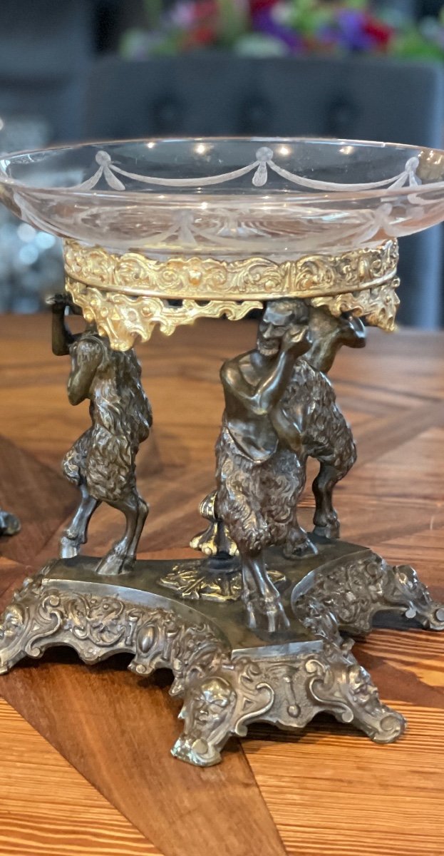 Paire De Milieu De Table En Bronze à Double Patine XIX Siècle -photo-4