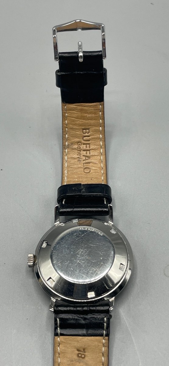 Girard Perregaux Swiss Wristwatch -photo-1