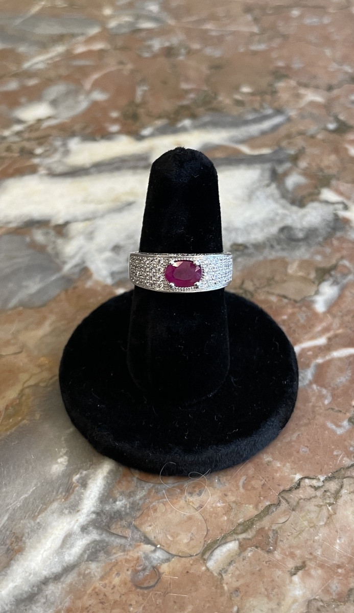 White Gold Ring With Rubies And Diamonds-photo-3