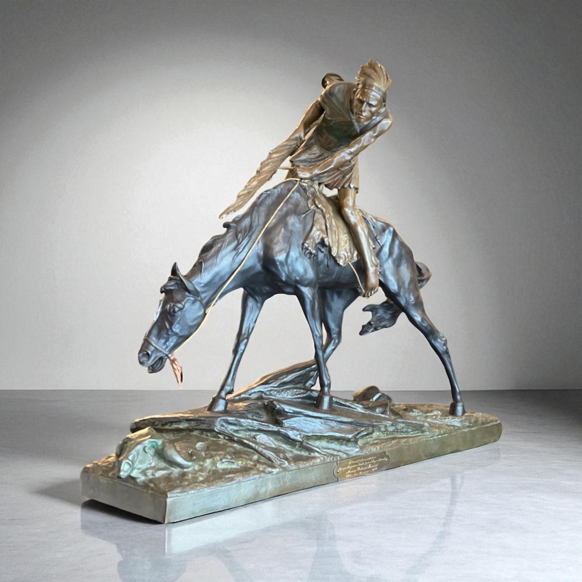 Sculpture en bronze E.Drouot Indien à cheval