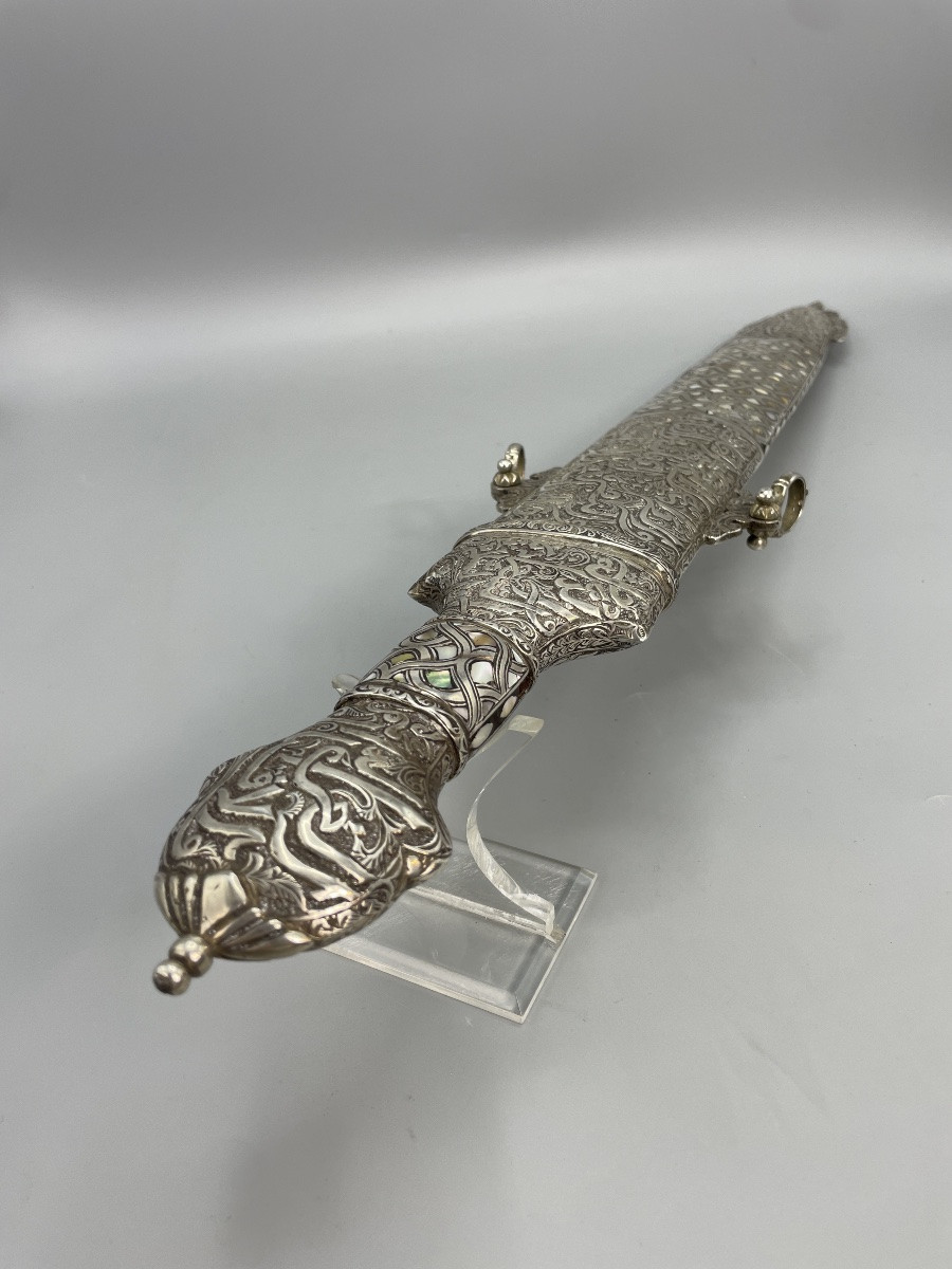 Oriental Ceremonial Dagger In Silver And Mother-of-pearl-photo-4