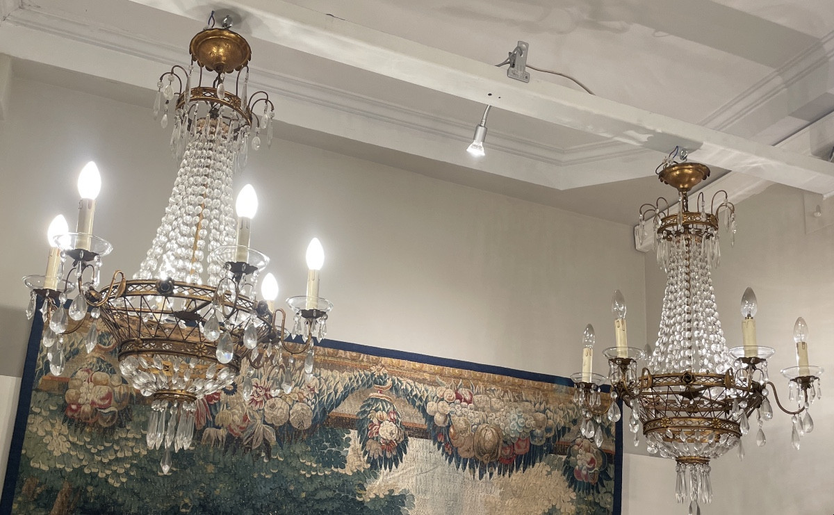 Paire de lustre et applique de style Louis XVI