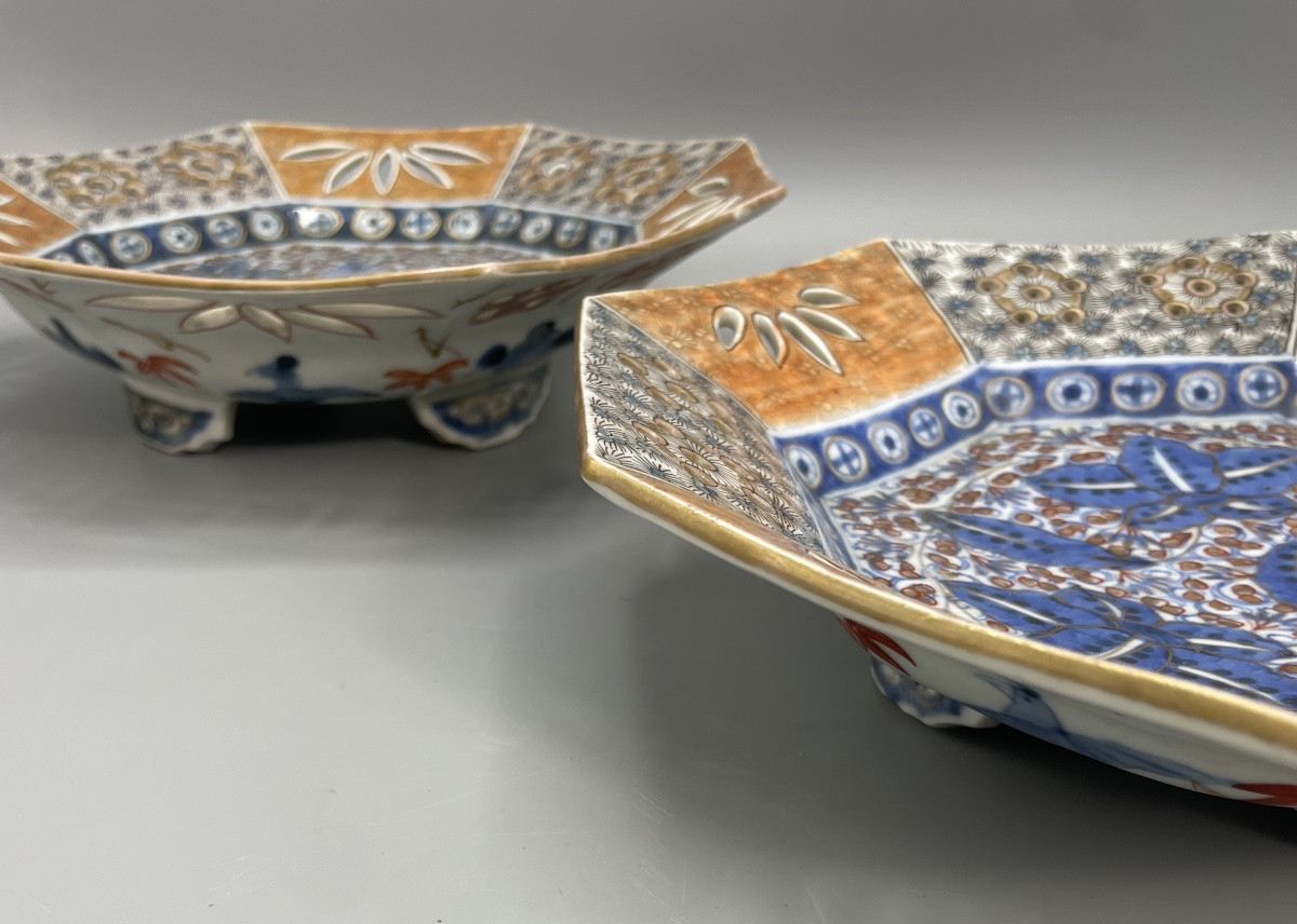 Paire d’assiettes en creux polychrome Japon-photo-1
