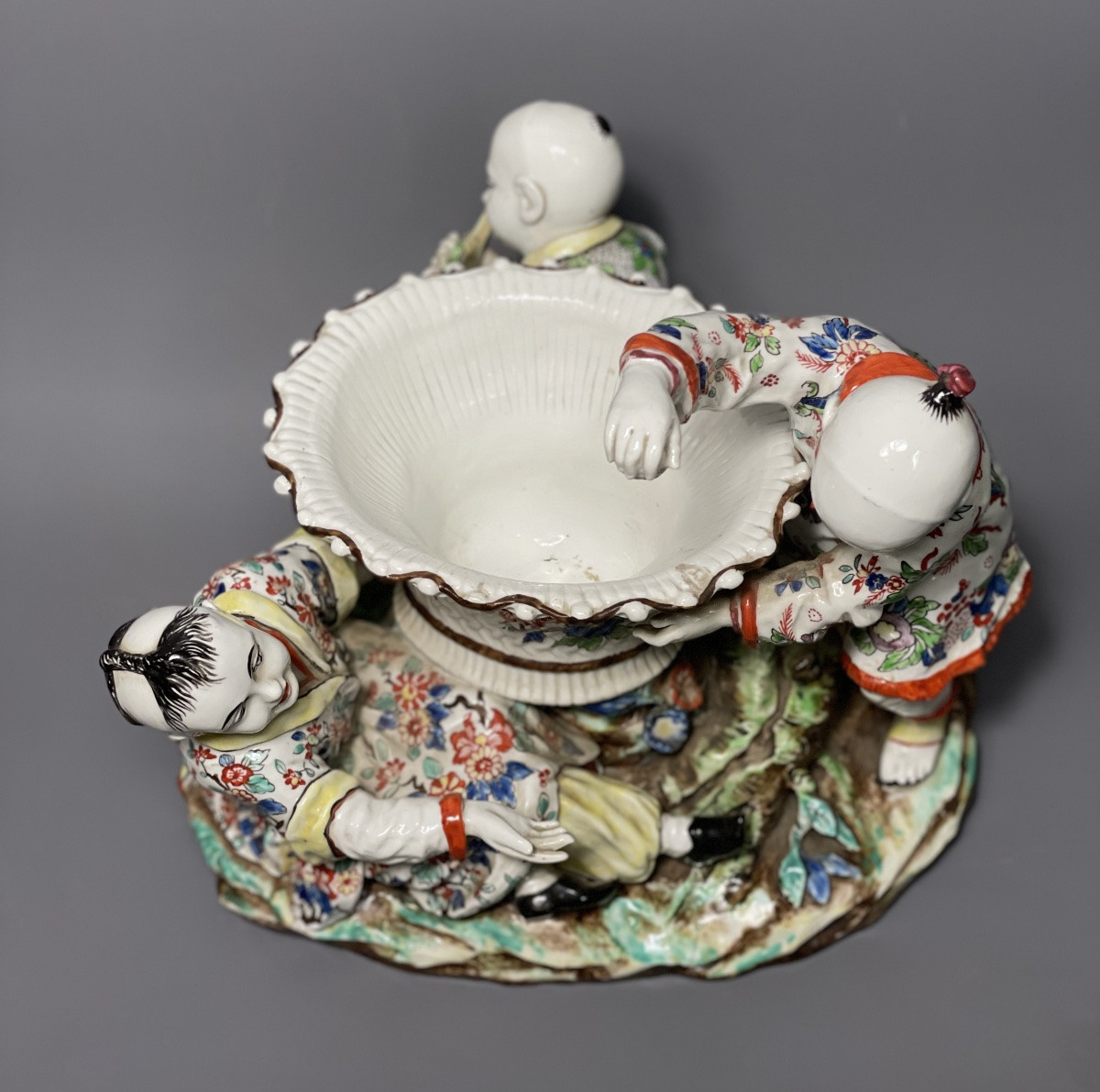 Milieu de table XIX siècle porcelaine polychrome -photo-3