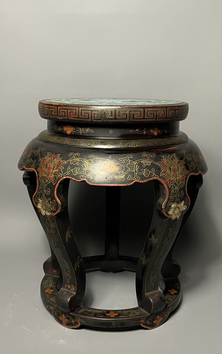 Chinese Lacquered Stool, Cloisonné Shelf, 19th Century.-photo-3
