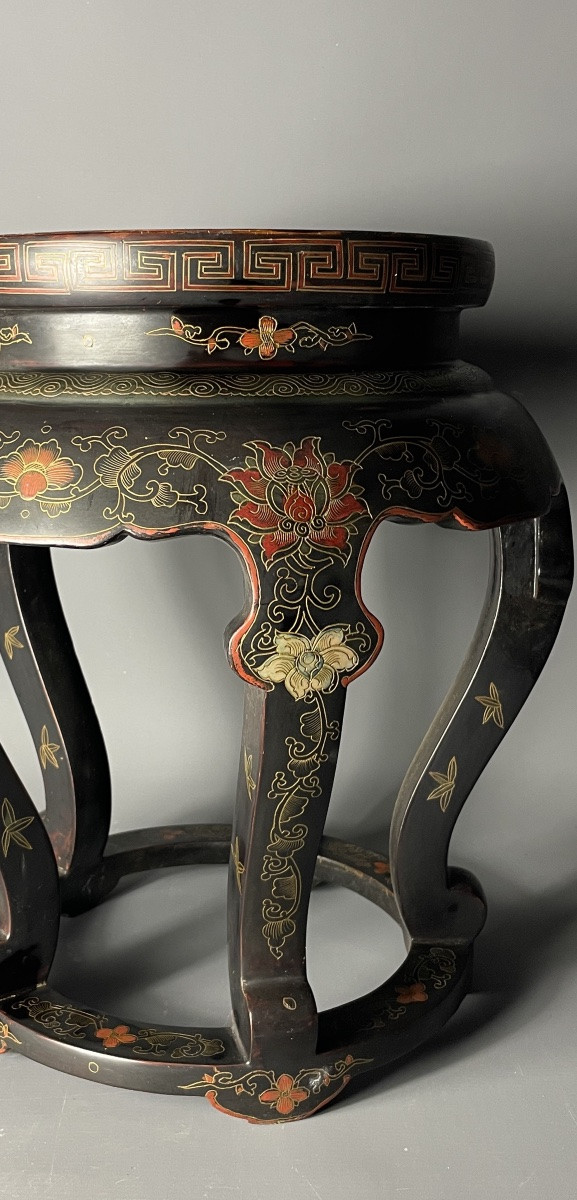 Chinese Lacquered Stool, Cloisonné Shelf, 19th Century.-photo-3