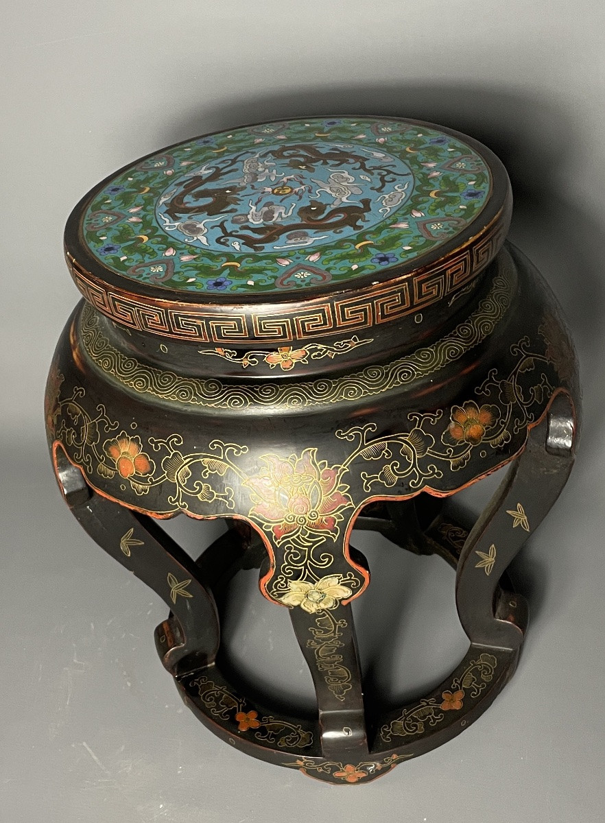 Chinese Lacquered Stool, Cloisonné Shelf, 19th Century.-photo-5